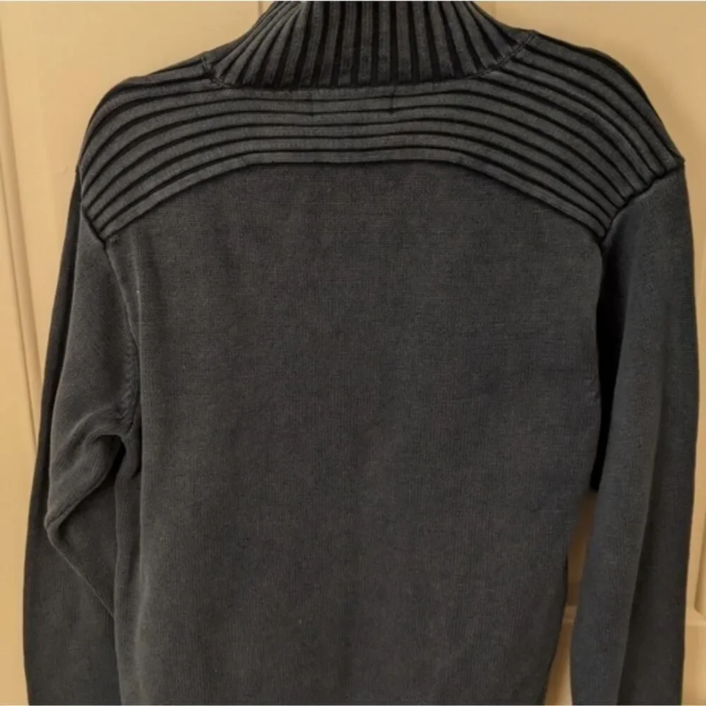Vineyard Vines Navy Quarter Zip Medium - Picture 4 of 4